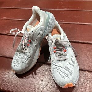 Under Armour UA HOVR Machina 3 Sneaker